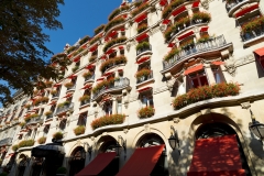 Hôtel-Plaza-Athenee - Facade hotel (c) Bi Premium © Masahiko Takeda