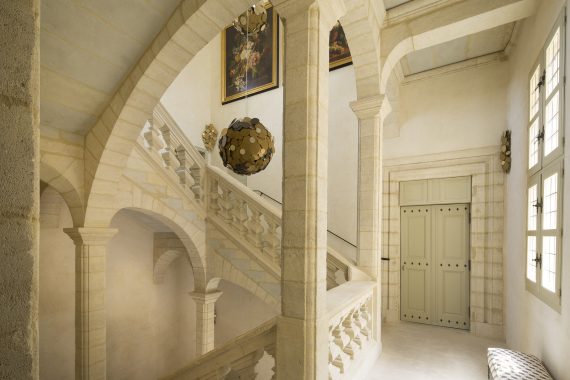 escalier La Maison d'Uzès hôtel Week-ends de rêve